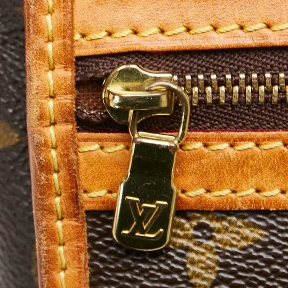 LOUIS VUITTON Authentic Brown Monogram Leather Shoulder Bag - Picture 8 of 12